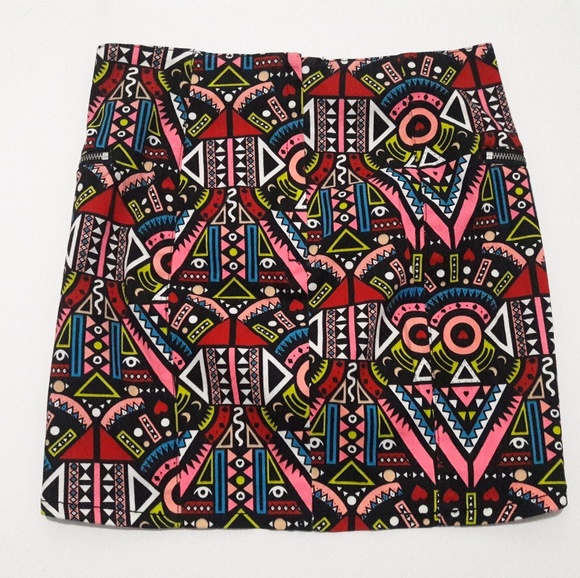 New H&M Mini Skirt - Picture 2 of 3